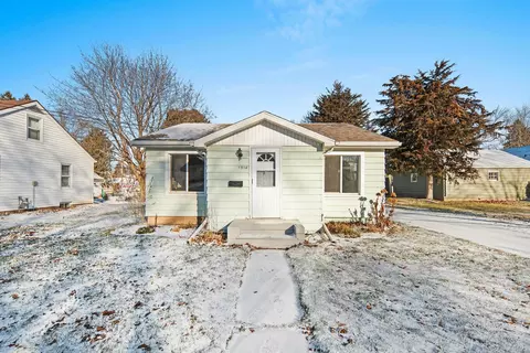 1514 W Commercial St, Appleton, WI 54914