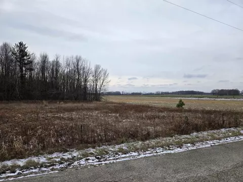 Mapleview Lane, Manitowoc, WI 54247 photo 3