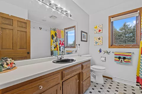 Bath - 3419 N Morrison St, Appleton, WI 54911 photo 4 of 4