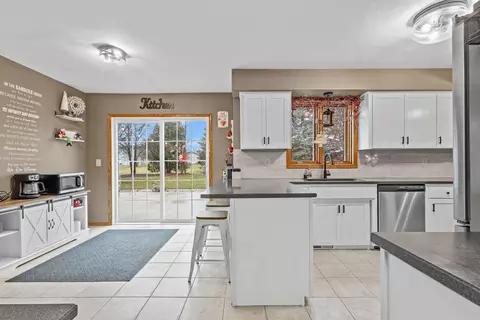 Kitchen - 3419 N Morrison St, Appleton, WI 54911 photo 3 of 6
