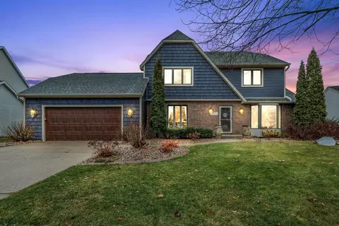 3419 N Morrison St, Appleton, WI 54911