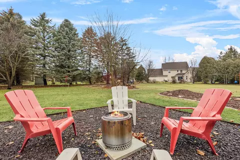 Exterior - 3419 N Morrison St, Appleton, WI 54911 photo 10 of 17