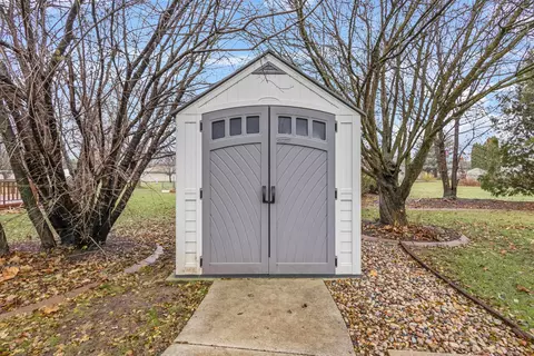 Exterior - 3419 N Morrison St, Appleton, WI 54911 photo 6 of 17