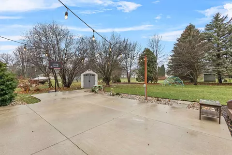 Exterior - 3419 N Morrison St, Appleton, WI 54911 photo 5 of 17
