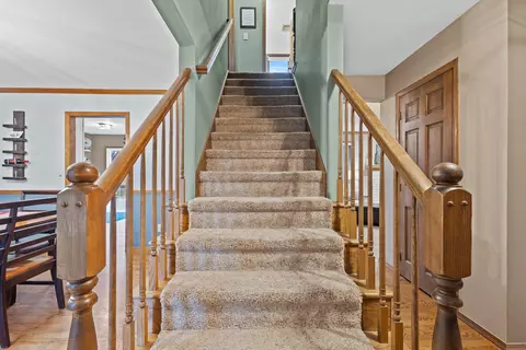 Entry Way - 3419 N Morrison St, Appleton, WI 54911 photo 8 of 12