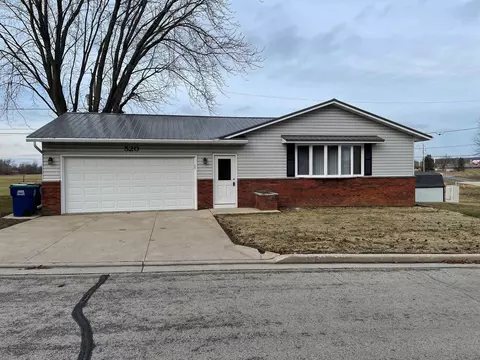 520 North St, Brownsville, WI 53006