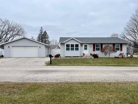 1609 Rose Ave, North Fond Du Lac, WI 54937