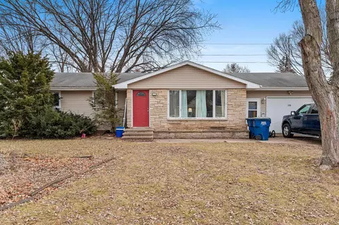 176 Mckinley Ave, Clintonville, WI 54929
