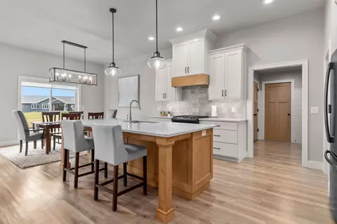 2978 E Bluetopaz Dr, Appleton, WI 54913 photo 9
