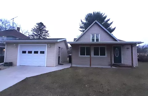 243 Horne St, Redgranite, WI 54970