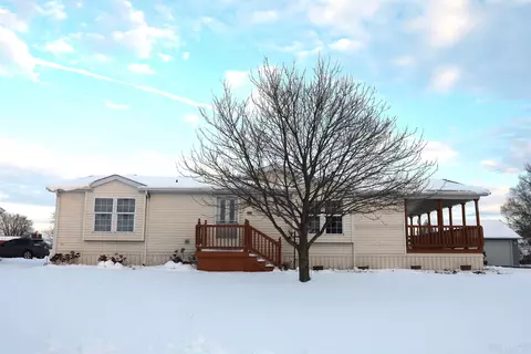 820 Collins St, Clyman, WI 53016