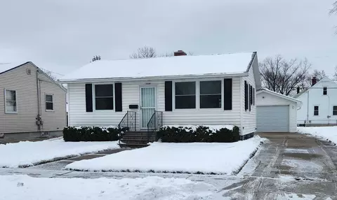 1339 Wirtz Ave, Green Bay, WI 54304