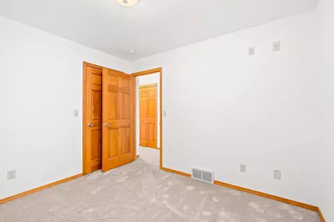 3111 W Ryegrass Dr, Appleton, WI 54913 photo 31
