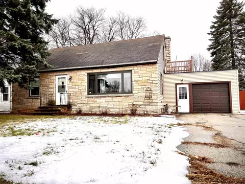 1825 Shawano Ave, Green Bay, WI 54303