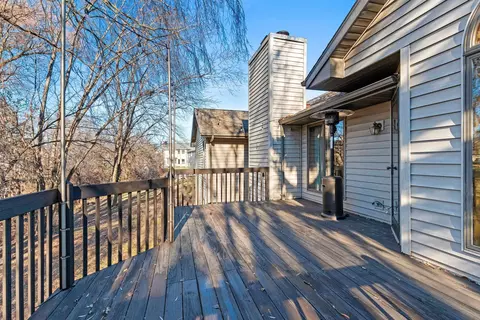 Exterior - 12 Springbrook Cercle Dr, Appleton, WI 54914 photo 2 of 4