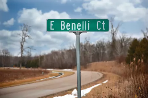4698 E Benelli Ct #21, Abrams, WI 54101