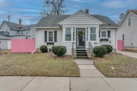 1421 W Rogers Ave, Appleton, WI 54914