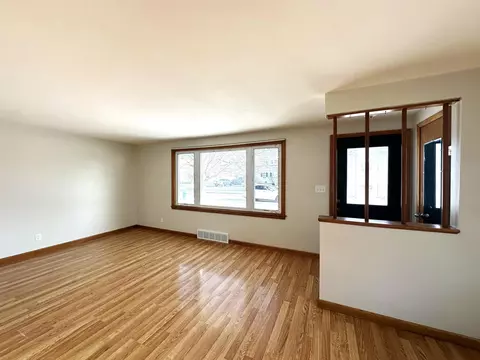 525 S Weimar St, Appleton, WI 54915 photo 8