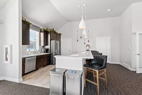 Kitchen - 2327 E Harrier Ln, Appleton, WI 54913 photo 7 of 8