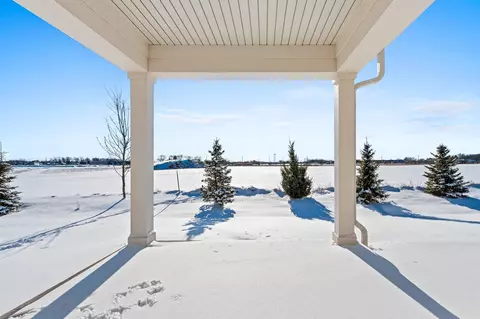 Exterior - 2327 E Harrier Ln, Appleton, WI 54913 photo 2 of 6