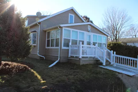 w4808 Golf Course Drive, Fond Du Lac, WI 54935