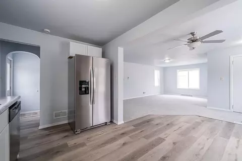 2020 N Morrison St, Appleton, WI 54911 photo 5