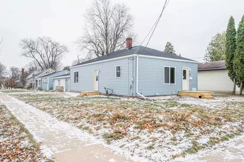 2020 N Morrison St, Appleton, WI 54911 photo 4