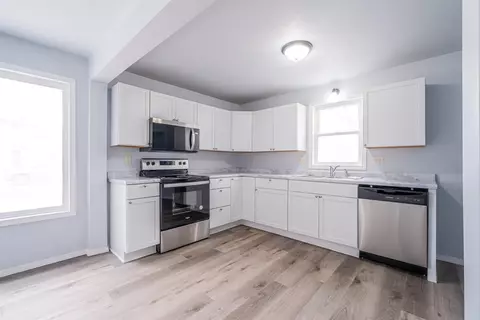 2020 N Morrison St, Appleton, WI 54911 photo 6