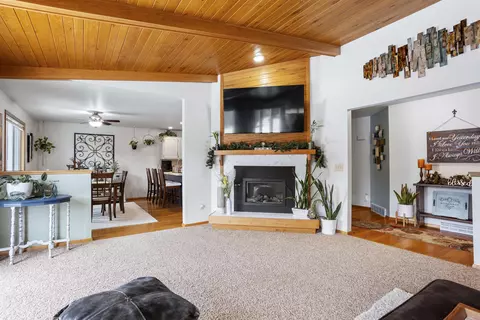 913 E Windfield Pl, Appleton, WI 54911 photo 9