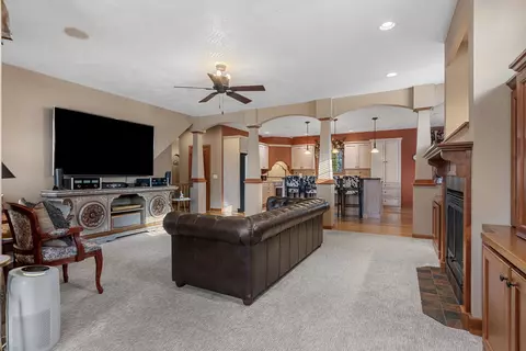 5318 N Rosemary Dr, Appleton, WI 54913 photo 7