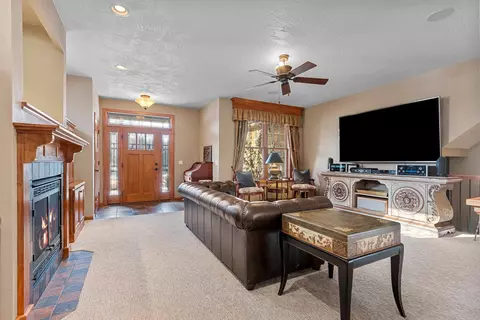 5318 N Rosemary Dr, Appleton, WI 54913 photo 5
