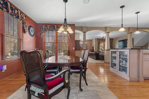 5318 N Rosemary Dr, Appleton, WI 54913 photo 9