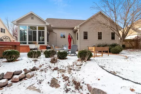 5318 N Rosemary Dr, Appleton, WI 54913 photo 3