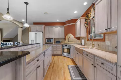 5318 N Rosemary Dr, Appleton, WI 54913 photo 12