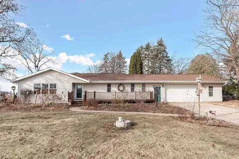 5662 County Road D, Fond Du Lac, WI 54937