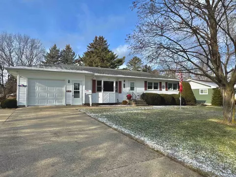 405 N Capron St, Berlin, WI 54923