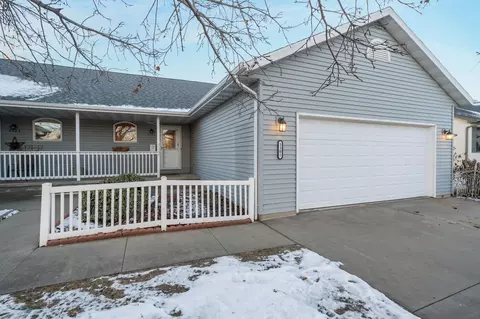 3301 E Heidemann Dr, Appleton, WI 54915