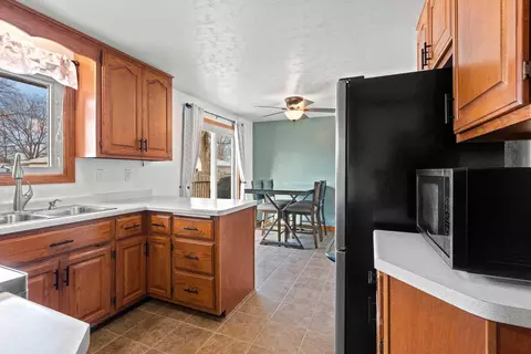 2401 S Horizon Dr, Appleton, WI 54915 photo 14