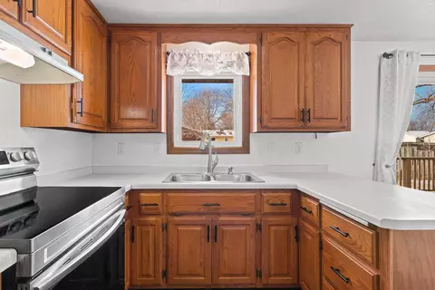 2401 S Horizon Dr, Appleton, WI 54915 photo 13
