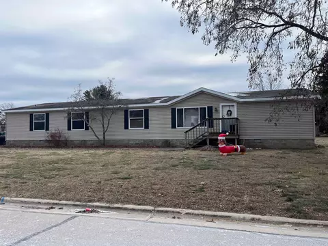 200 William Bake Cir, Oconto, WI 54153