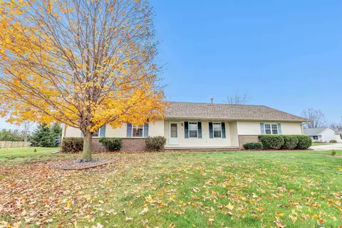 1101 Allison Dr, Neenah, WI 54956