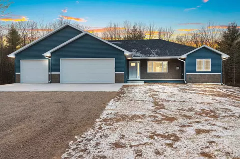 5267 Grasse Ct, Lena, WI 54139
