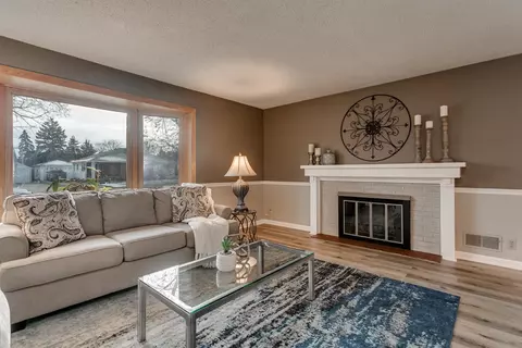 324 E Pershing St, Appleton, WI 54911 photo 4