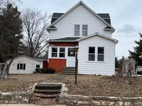 458 Grand Ave, Denmark, WI 54208