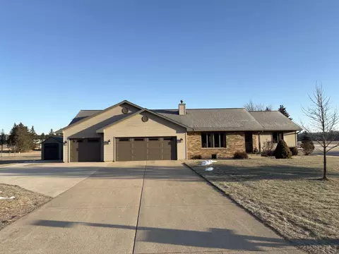 w9330 Amber Lane, Clintonville, WI 54929
