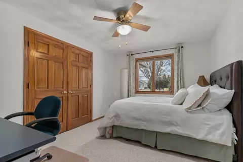 Bedroom - 4417 N Clayhill Dr, Appleton, WI 54913 photo 1 of 6