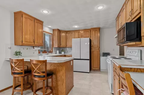 Kitchen - 4417 N Clayhill Dr, Appleton, WI 54913 photo 1 of 4