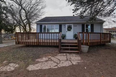 338 High St, Wrightstown, WI 54180