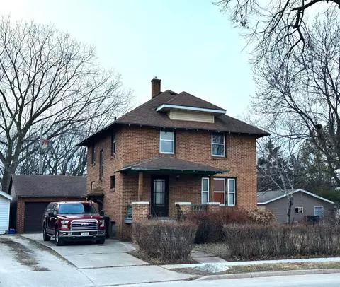 30 N Seymour St, Fond Du Lac, WI 54935