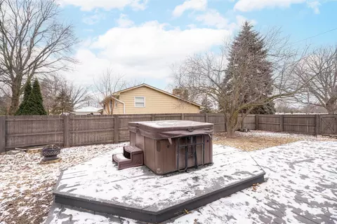 2009 S Berry Dr, Appleton, WI 54915 photo 26